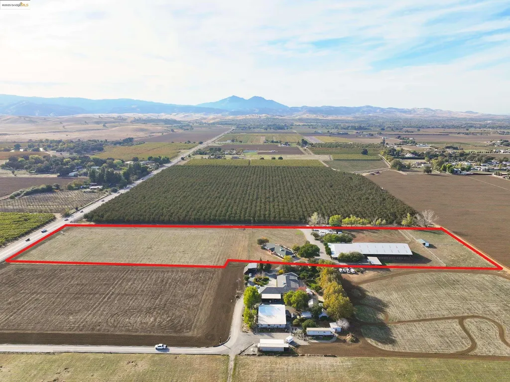 23701 Marsh Creek Road Brentwood CA 94513