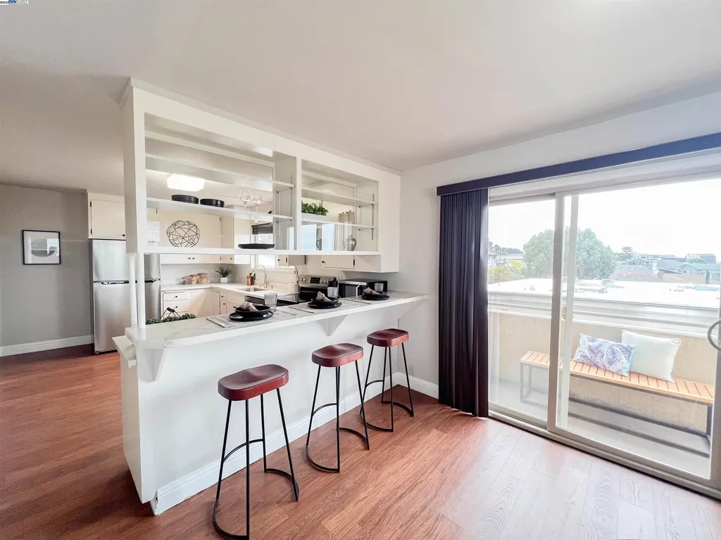 1444 Walnut Street Berkeley CA 94709