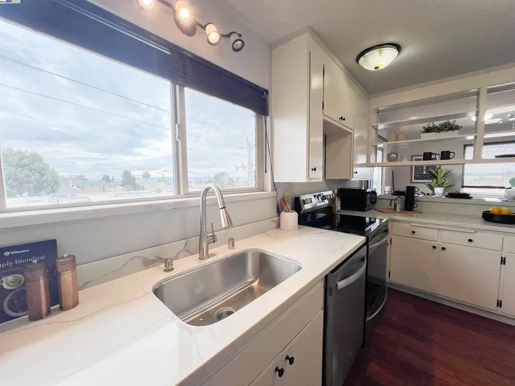 1444 Walnut Street Berkeley CA 94709