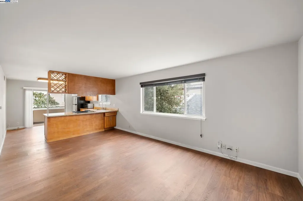 1444 Walnut Street Berkeley CA 94709