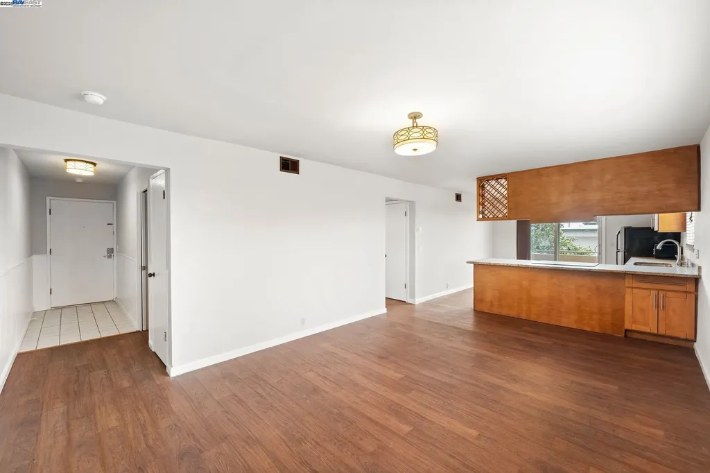 1444 Walnut Street Berkeley CA 94709