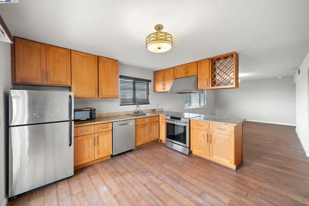 1444 Walnut Street Berkeley CA 94709