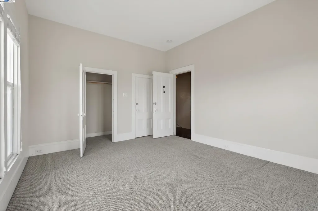 1011 11th Street Oakland CA 94606