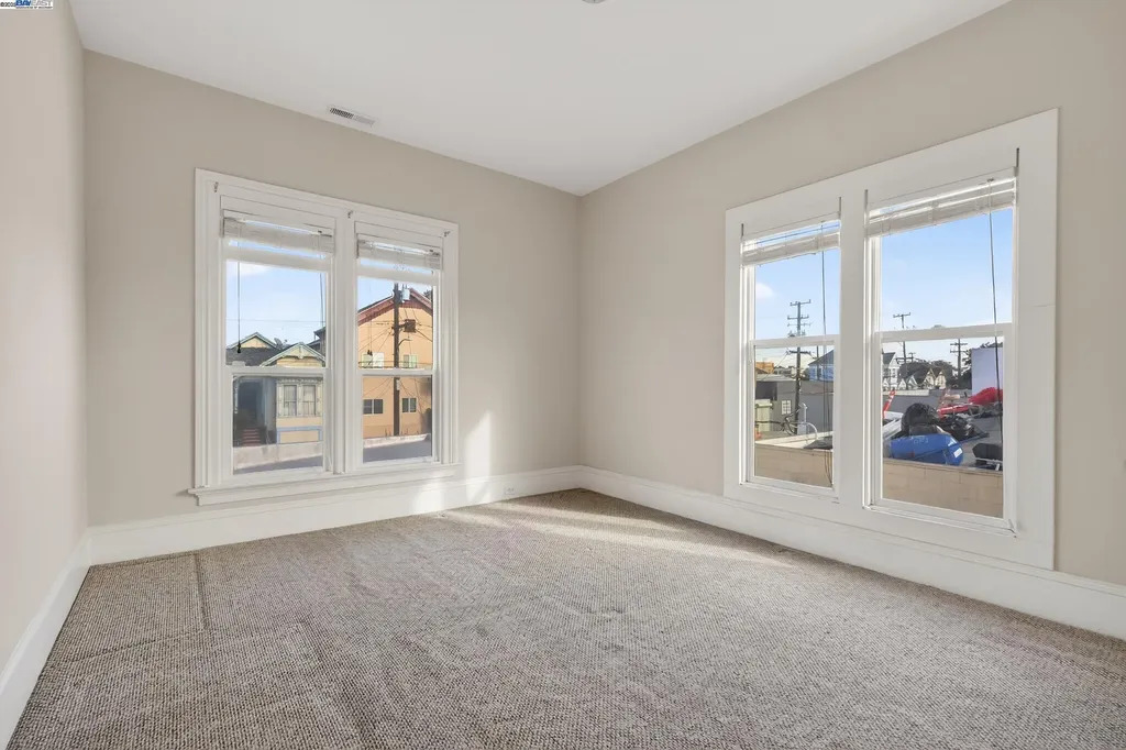1011 11th Street Oakland CA 94606