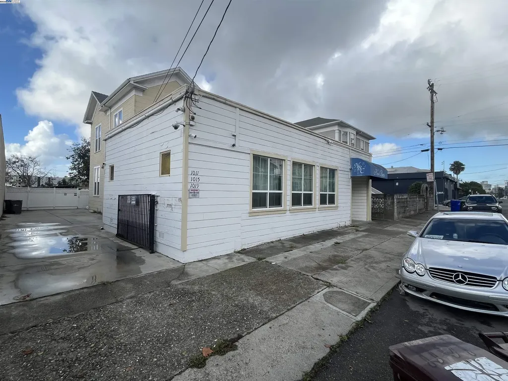 1011 11th Street Oakland CA 94606