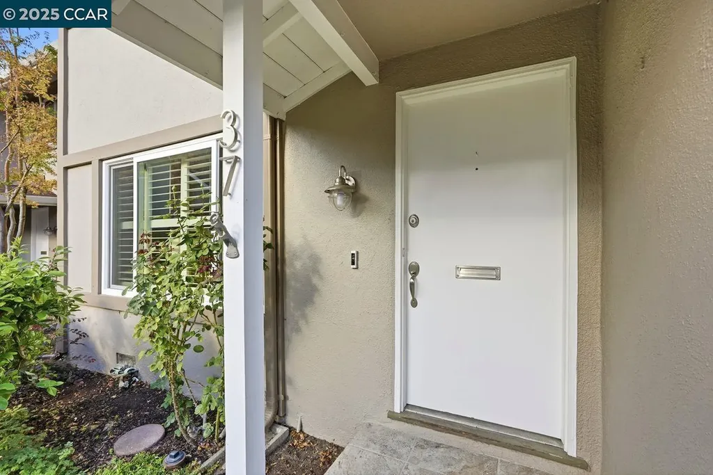 37 Miramonte Drive Moraga CA 94556