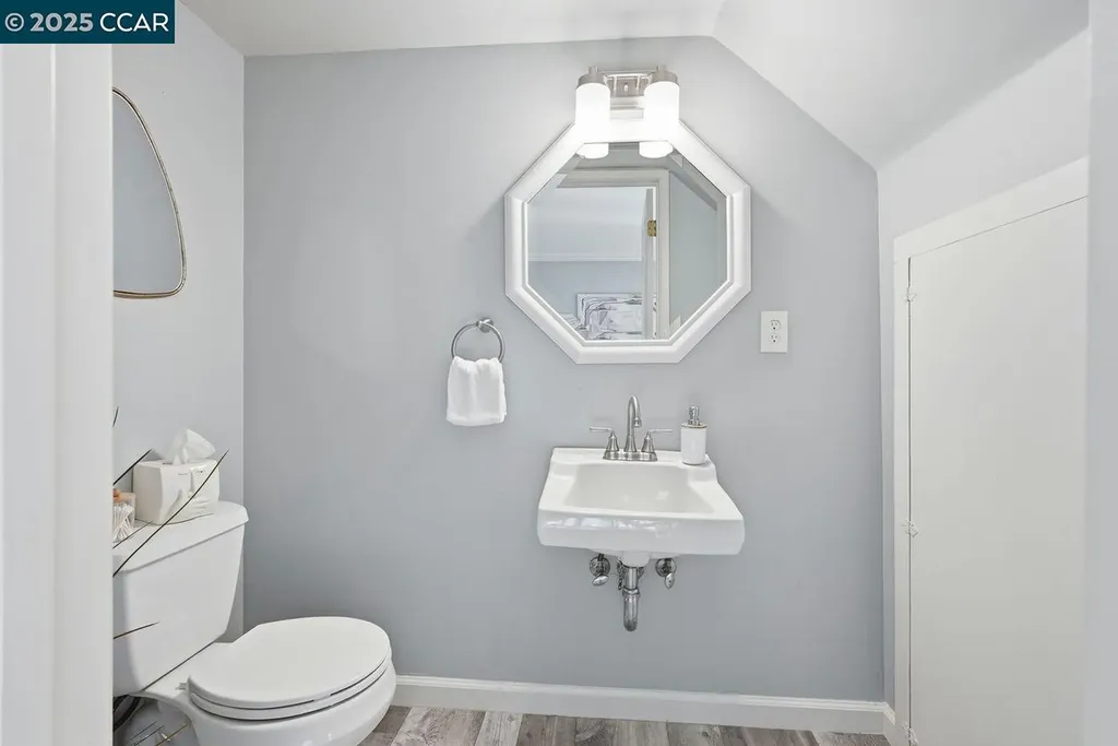 37 Miramonte Drive Moraga CA 94556