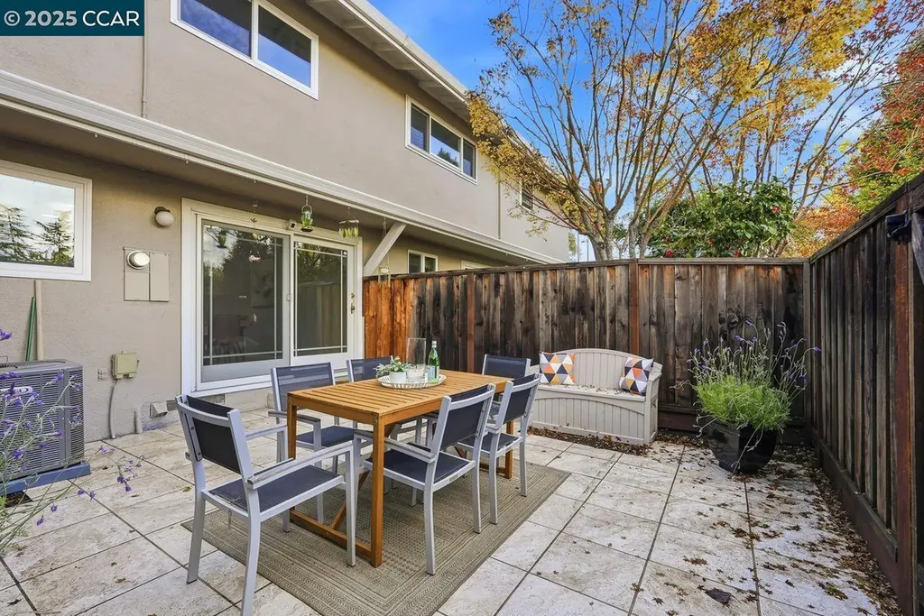 37 Miramonte Drive Moraga CA 94556
