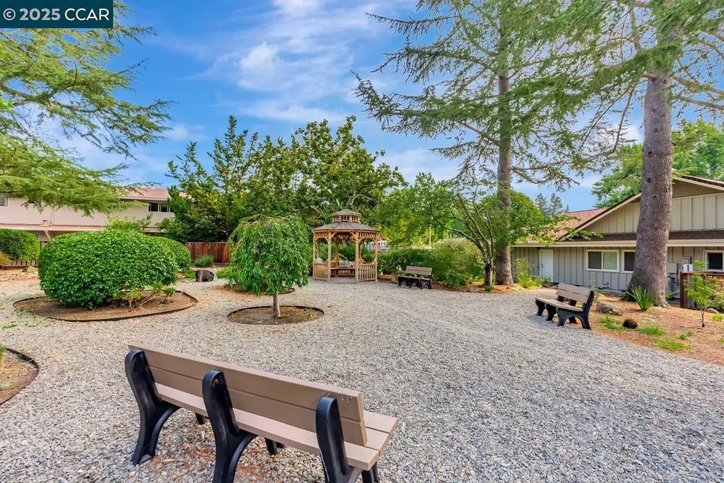 37 Miramonte Drive Moraga CA 94556