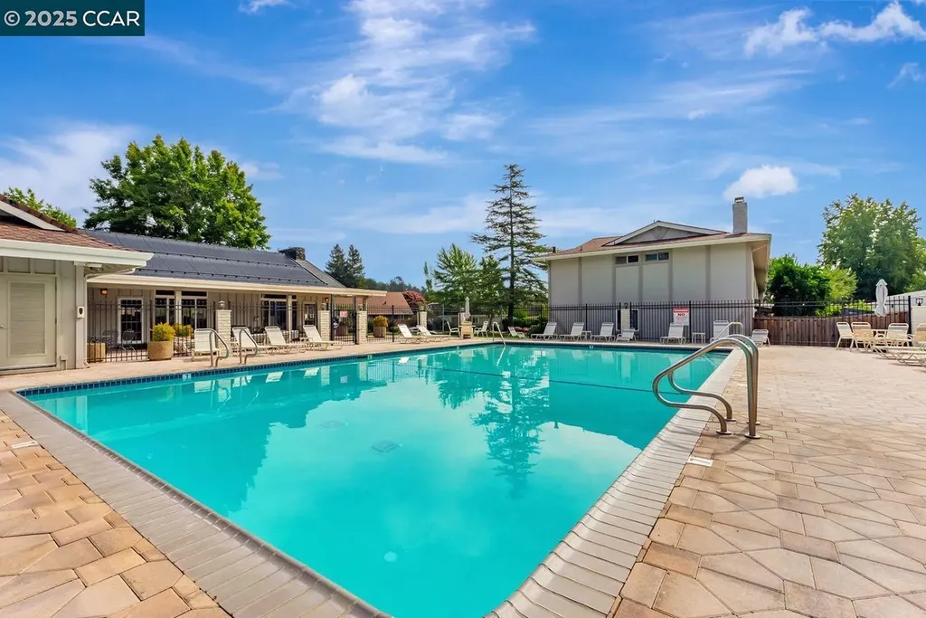 37 Miramonte Drive Moraga CA 94556