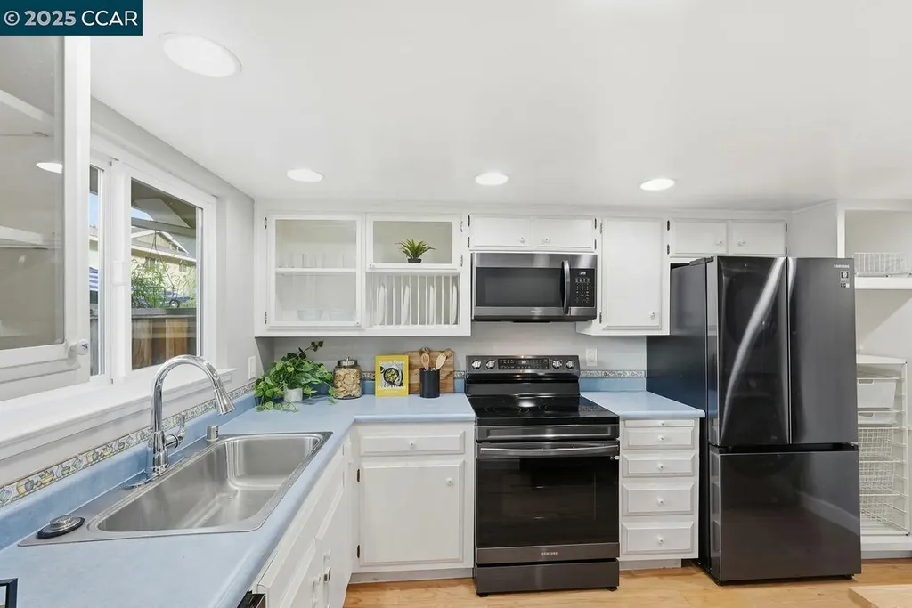 37 Miramonte Drive Moraga CA 94556