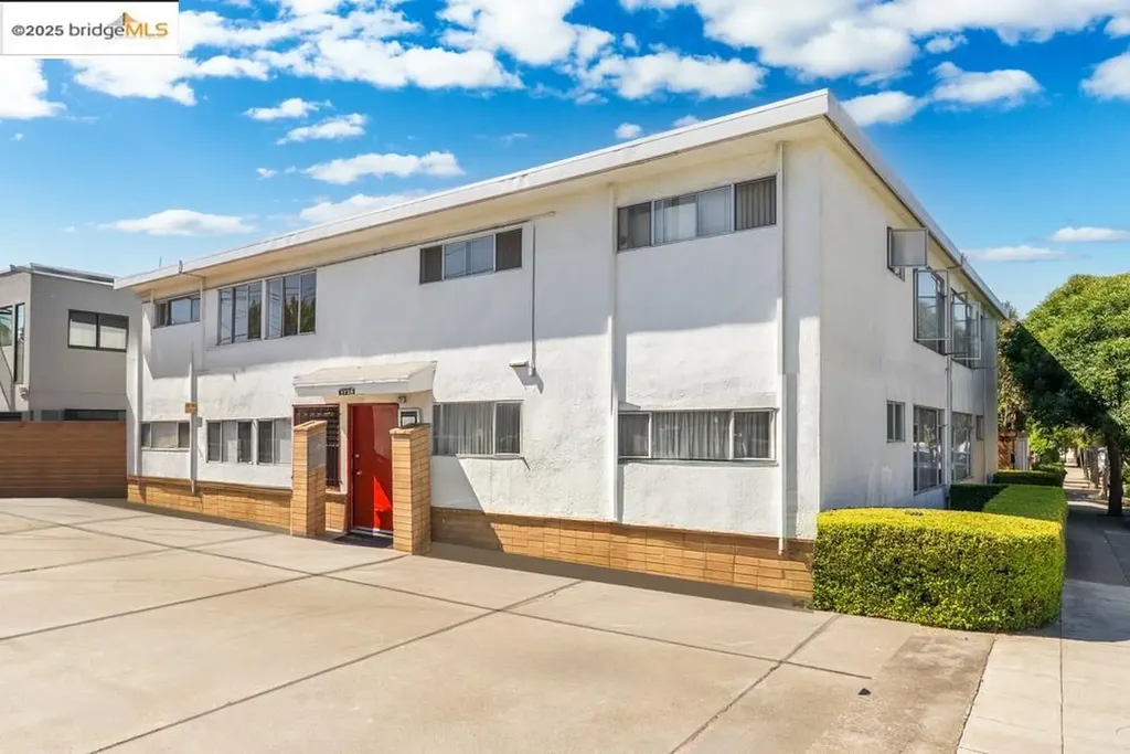 Berkeley CA, 1728 Curtis Street