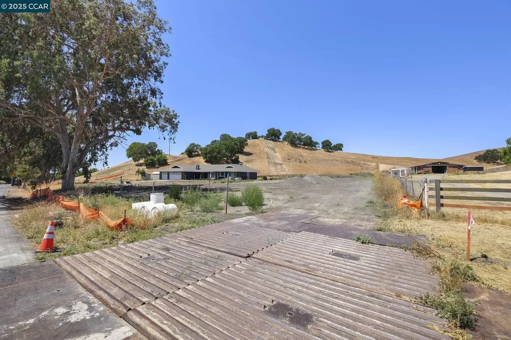 1610 Lawrence Road Danville CA 94506