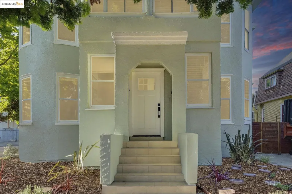 1238 12th Street Oakland CA 94607