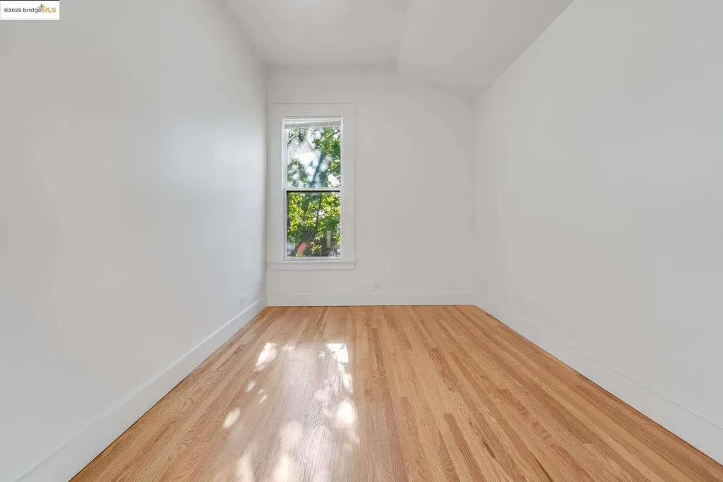 1238 12th Street Oakland CA 94607