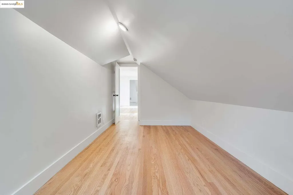 1238 12th Street Oakland CA 94607