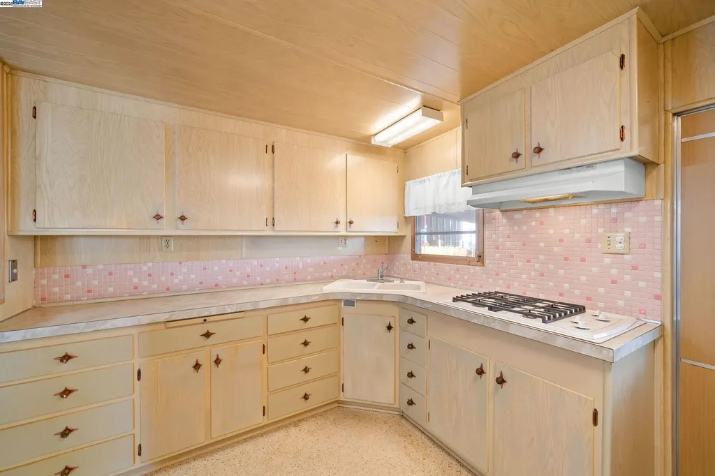 18 Galloway Drive Concord CA 94520
