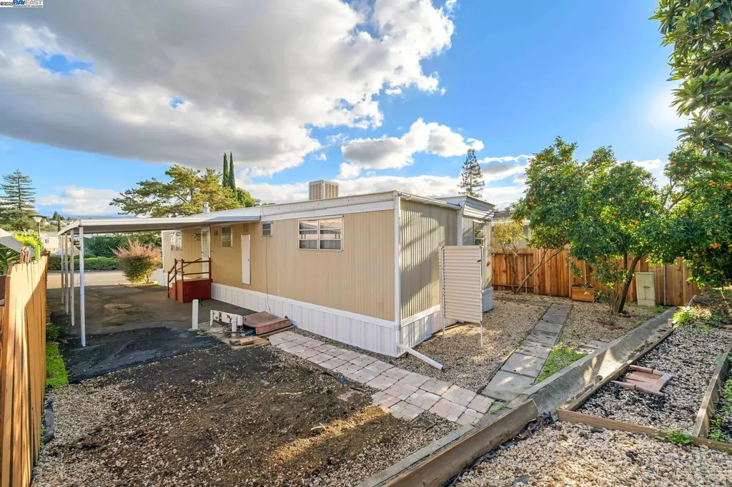 18 Galloway Drive Concord CA 94520