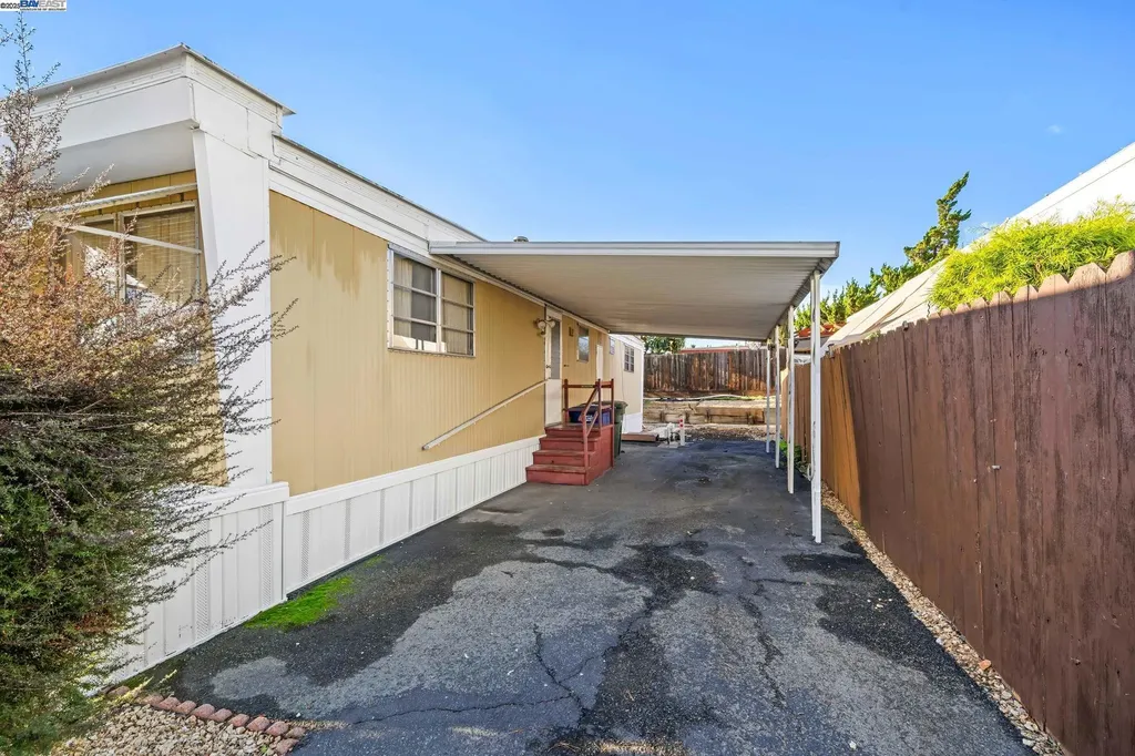 18 Galloway Drive Concord CA 94520