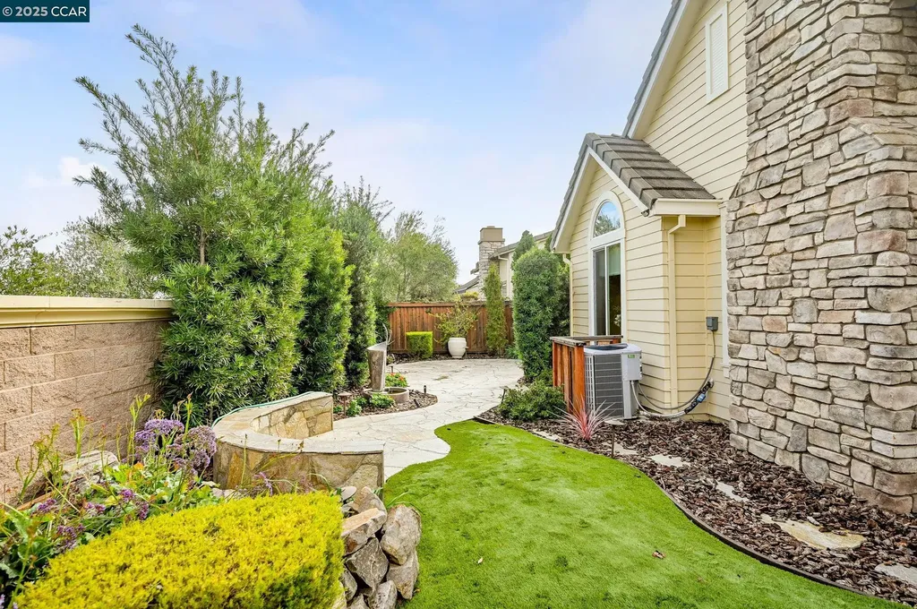 1639 Gamay Lane Brentwood CA 94513