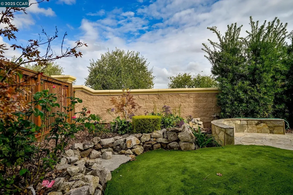 1639 Gamay Lane Brentwood CA 94513