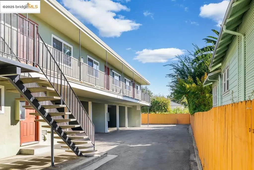 483 Joaquin Avenue San Leandro CA 94577