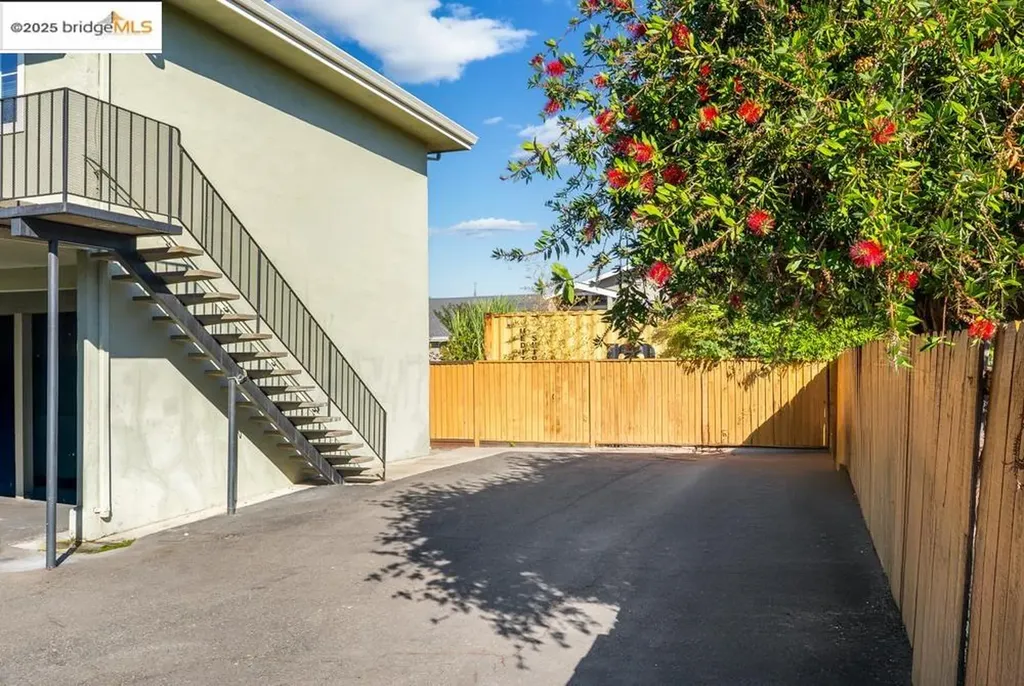 483 Joaquin Avenue San Leandro CA 94577