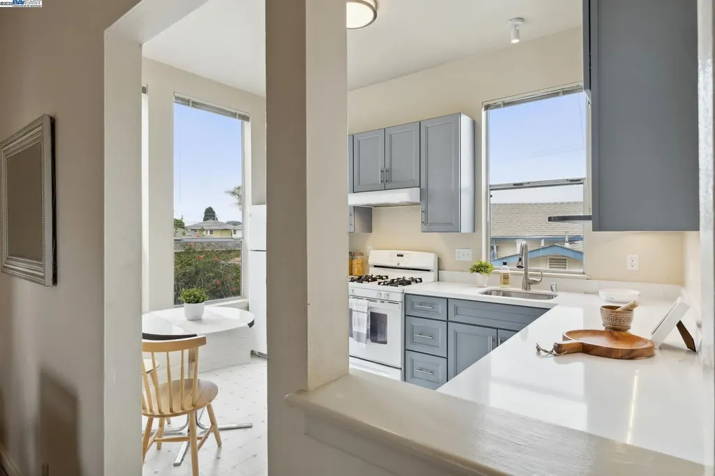 1820 3rd Street Alameda CA 94501