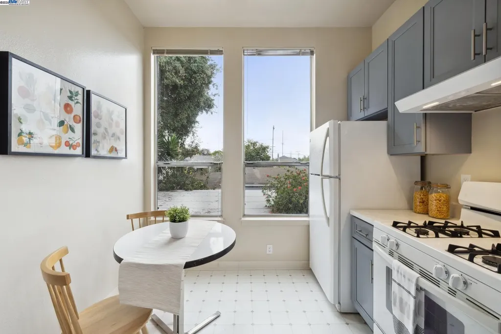 1820 3rd Street Alameda CA 94501