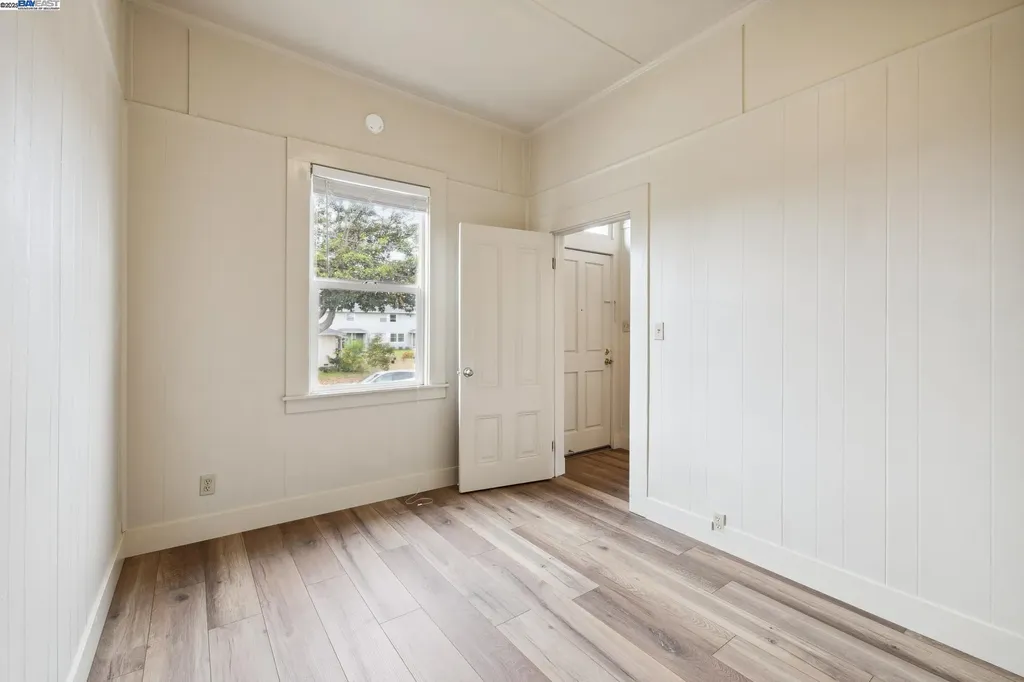 1820 3rd Street Alameda CA 94501