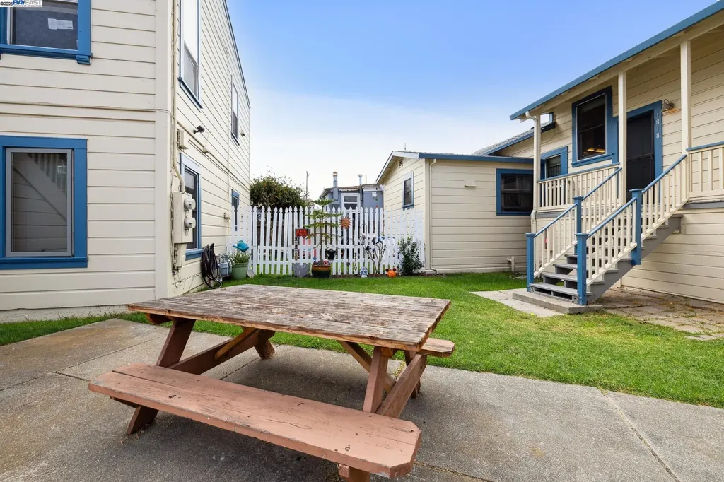 1820 3rd Street Alameda CA 94501