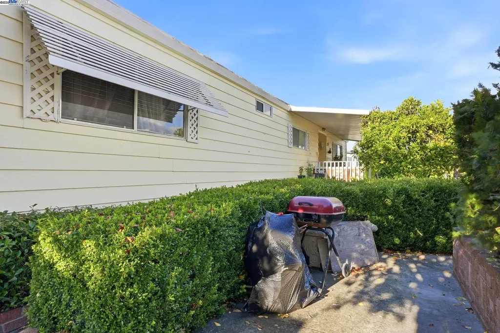 4141 Deep Creek Road Fremont CA 94555