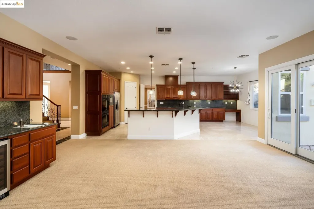 30 Arundel Drive Hayward CA 94542