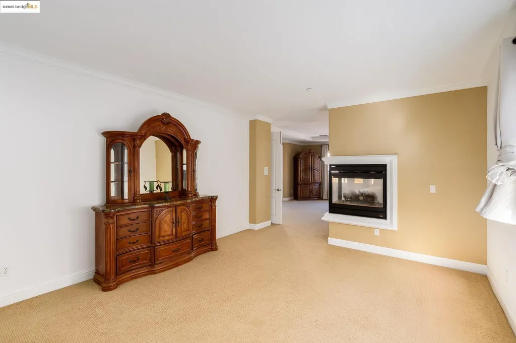 30 Arundel Drive Hayward CA 94542