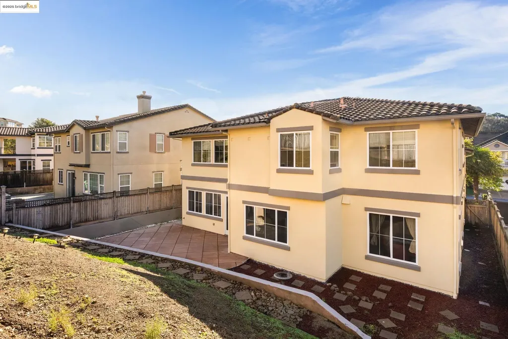 30 Arundel Drive Hayward CA 94542