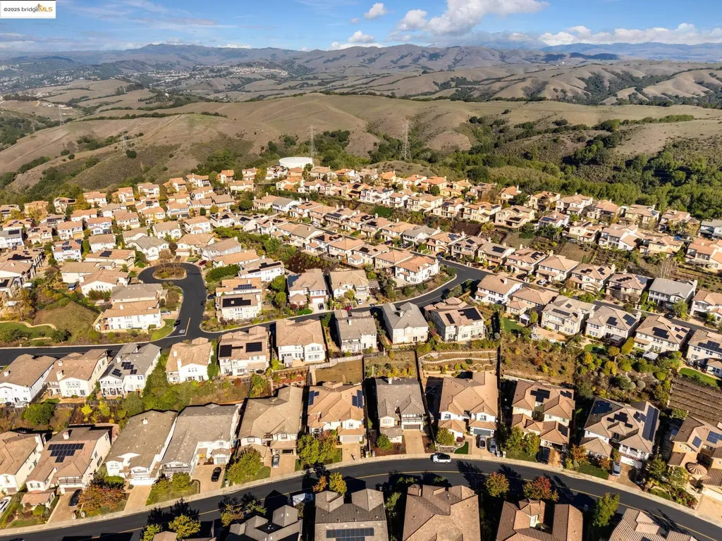 30 Arundel Drive Hayward CA 94542