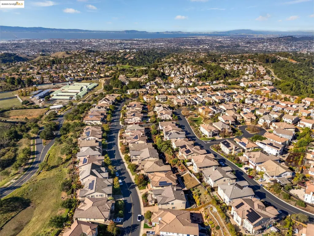 30 Arundel Drive Hayward CA 94542