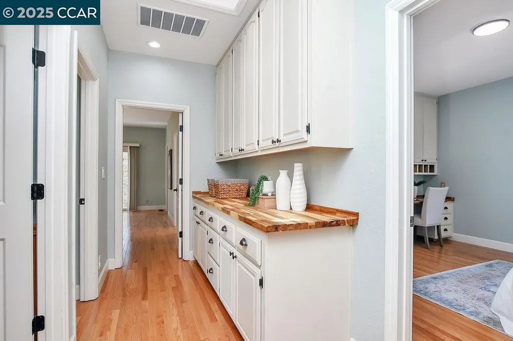 4161 Leon Drive Clayton CA 94517