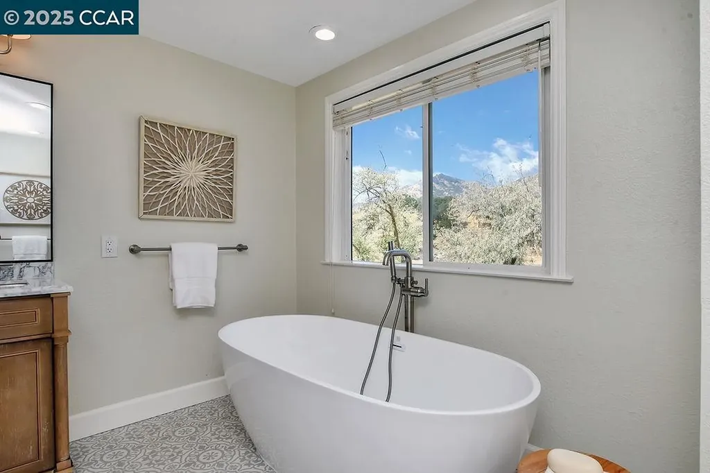 4161 Leon Drive Clayton CA 94517