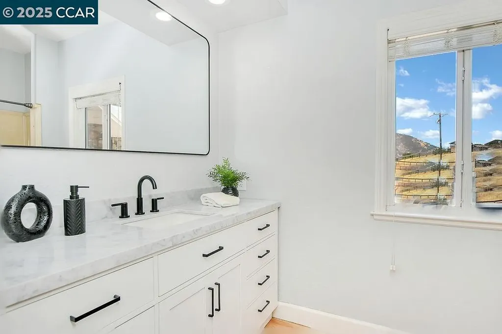 4161 Leon Drive Clayton CA 94517