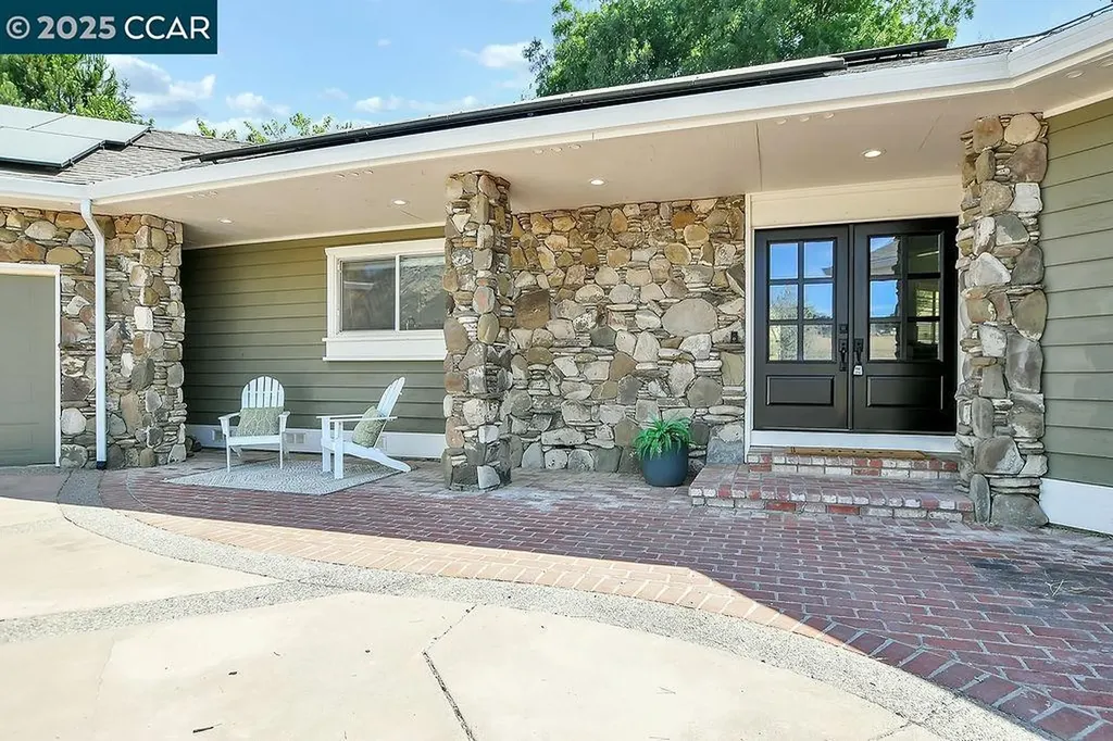 4161 Leon Drive Clayton CA 94517