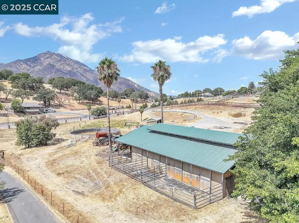 4161 Leon Drive Clayton CA 94517