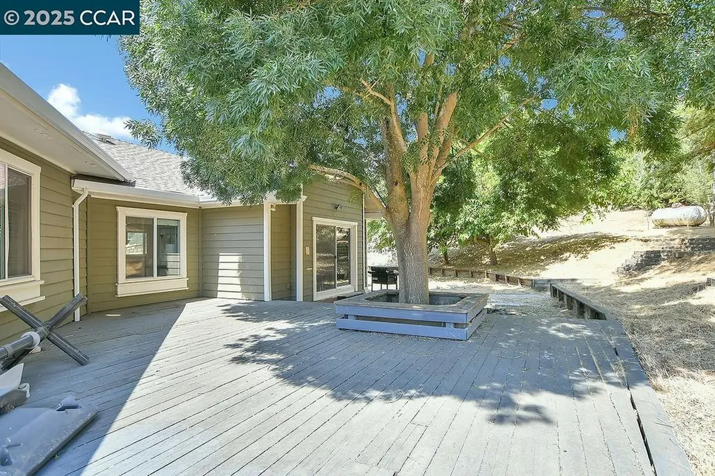 4161 Leon Drive Clayton CA 94517