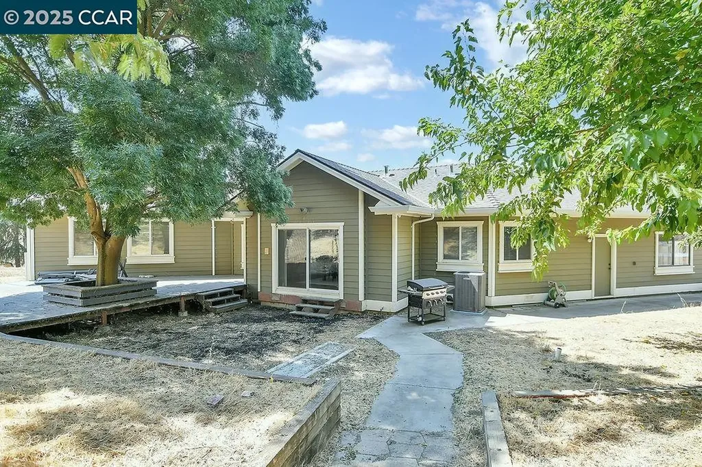 4161 Leon Drive Clayton CA 94517