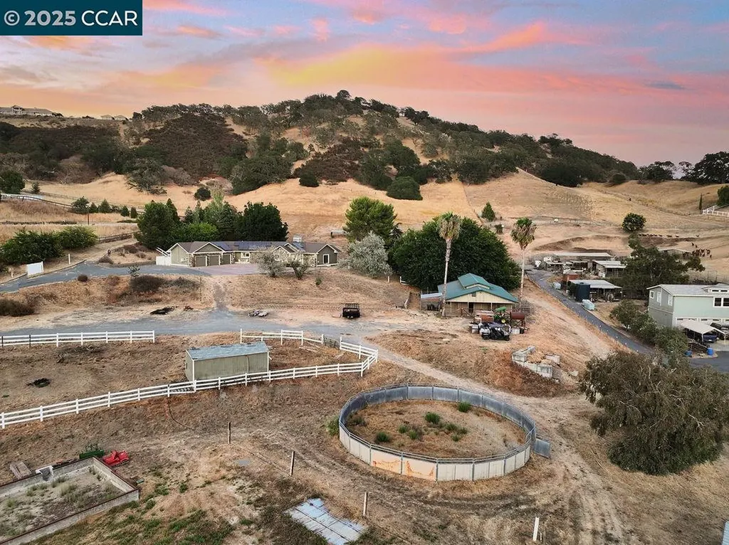 4161 Leon Drive Clayton CA 94517