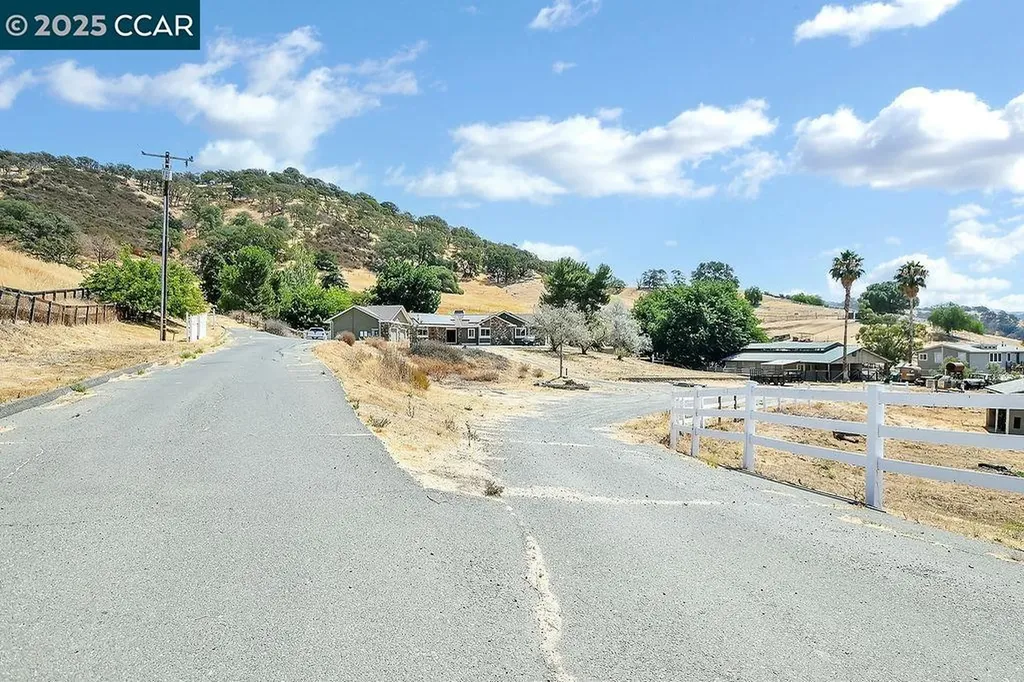 4161 Leon Drive Clayton CA 94517