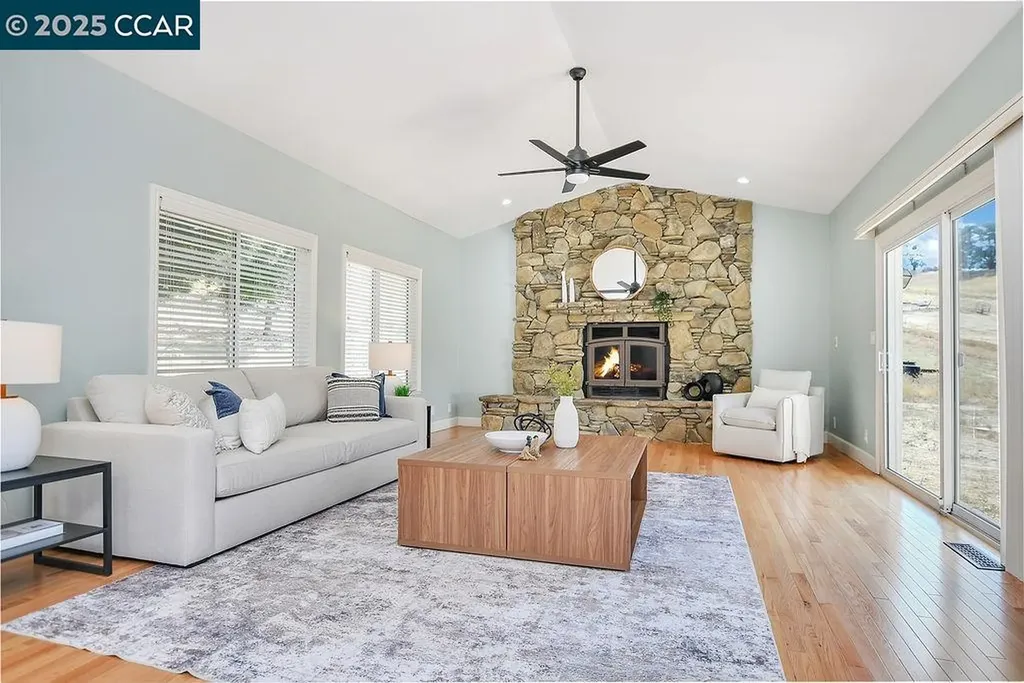 4161 Leon Drive Clayton CA 94517