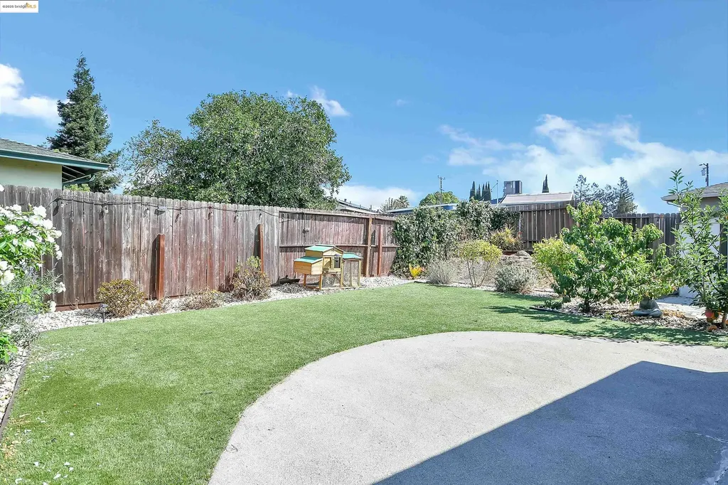 1105 13th Street Antioch CA 94509