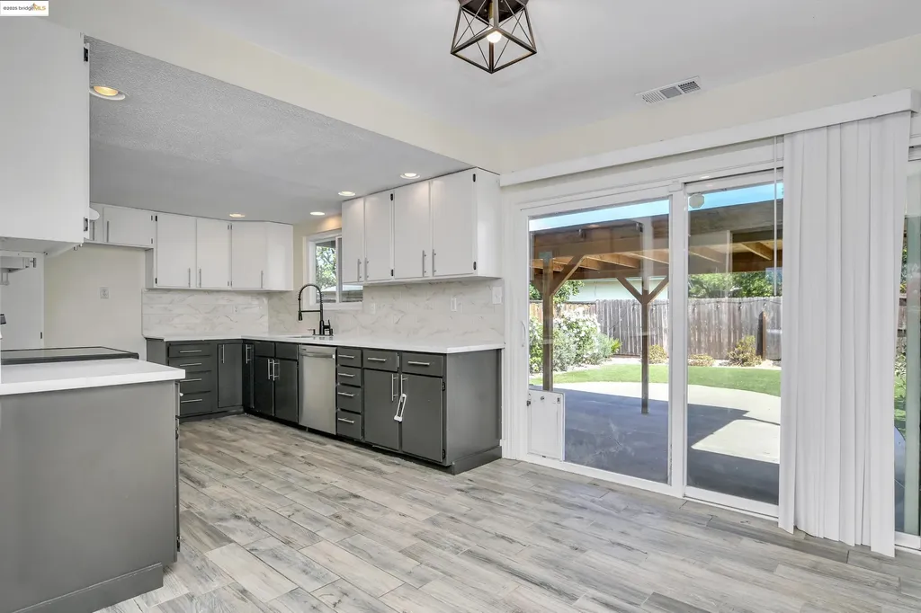 1105 13th Street Antioch CA 94509