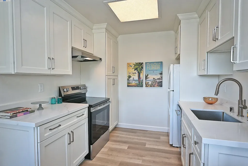 2031 Otis Drive Alameda CA 94501